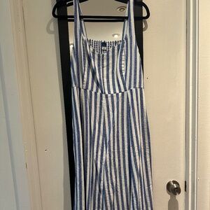 Never Worn: Old Navy Fit & Flare Sleeveless Linen-Blend Midi Dress
